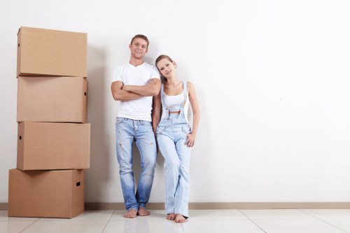 Local house removalists planning a move in Colliers Wood